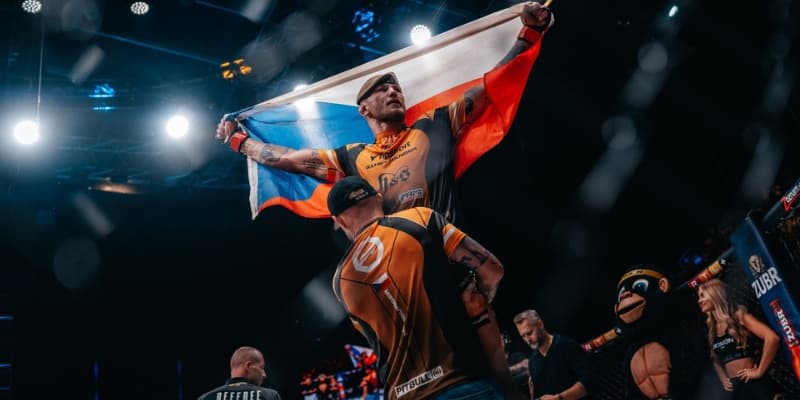 LIBERECKÝ VOJÁK PŘED ŽIVOTNÍ VÝZVOU: HUMBURGERA ČEKÁ STŘET SE SVĚTOVOU ELITOU