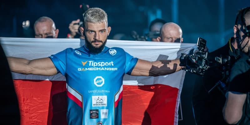 LEGIERSKI vs. KORKMAZ: KTO ZOSTANIE NOWYM MISTRZEM WAGI LEKKIEJ?