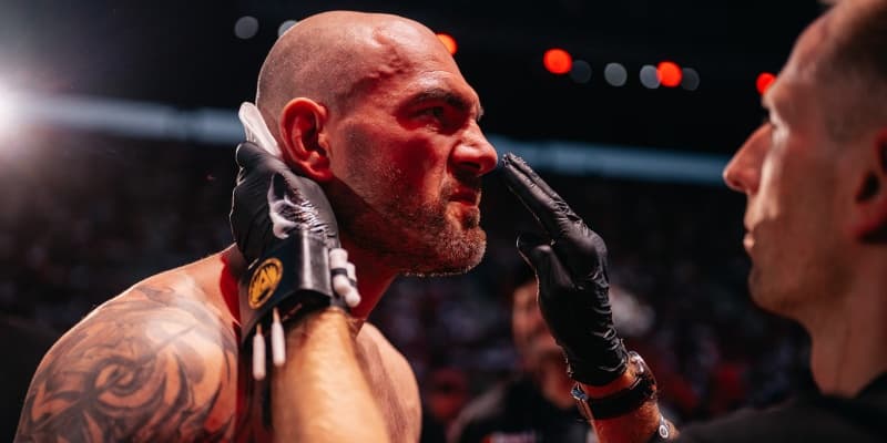 ŠKVOR MOVES UP TO HEAVYWEIGHT – FACES GIANT VESPAZIANI IN THE O2 ARENA