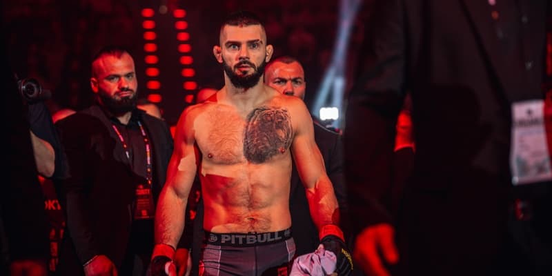 FUN FACTY Z BERLINA: NAJMNIEJSZY HEAVYWEIGHT, PROGRAMISTA I FINISZ W 7 SEKUND