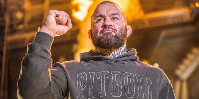 CIEKAWOSTKI ZE SZCZECIŃSKIEJ KARTY WALK: BITWA LEGEND, STRAŻAK W KLATCE